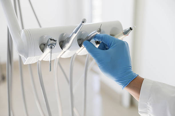 Professional Emergency Dentist technician working in Marion, AR